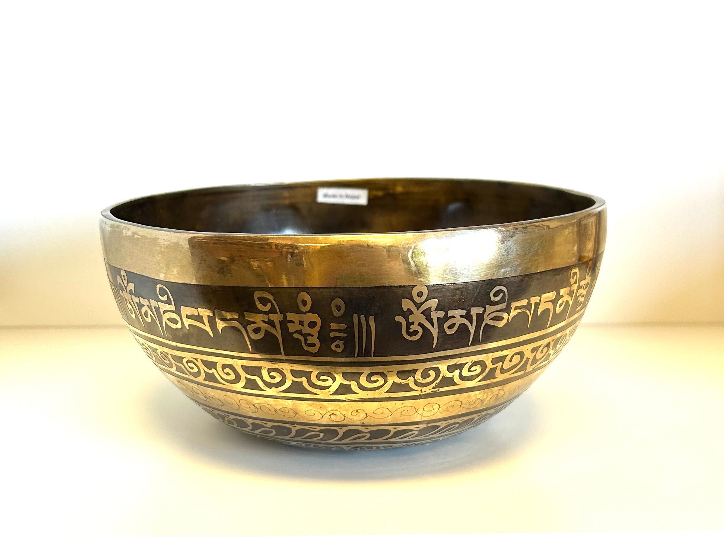 Hand Hammered Singing Bowl 7.5”